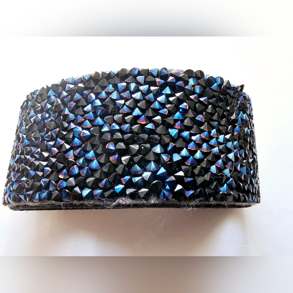 Blue sparkle textured faux stone wrist band bracelet - Picture 2 of 7